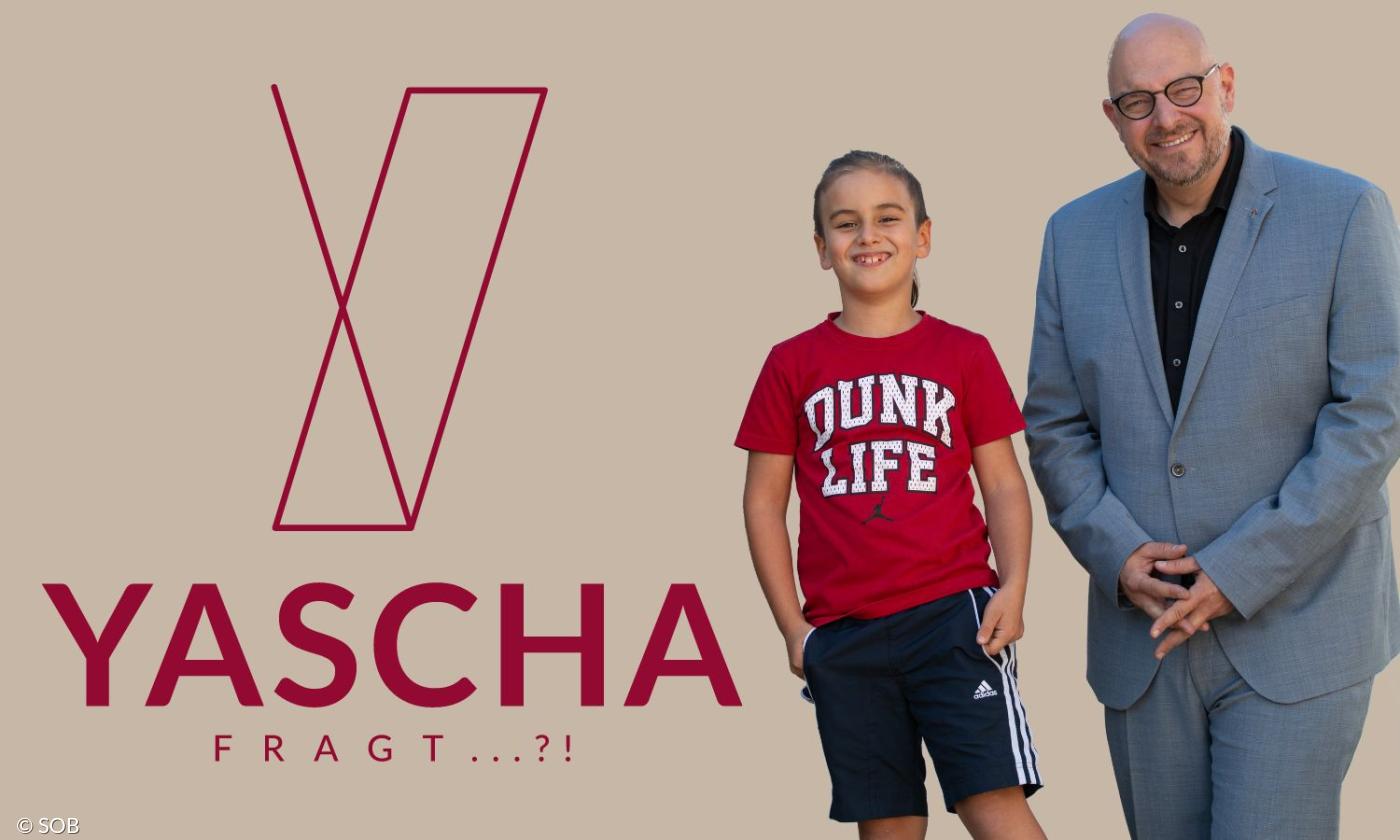 Ein Junge und ein Mann