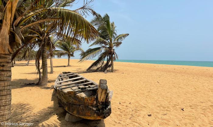 Strand am Grand Popo, Benin.