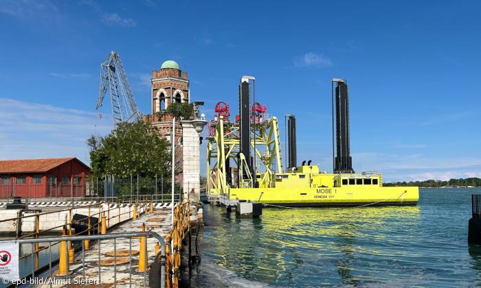 Hochwasserschutz-System Mose in Venedig