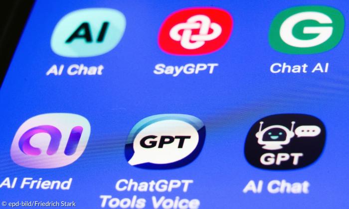 Eine Handy-Bildschirm, auf dem die Icons von AI Chat, SayGPT, Chat AI, AI Friend, ChatGPT Tools Voice und AI Chat GPT zu sehen sind
