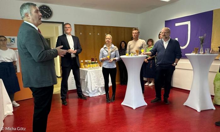 feierliche Begrüssung
