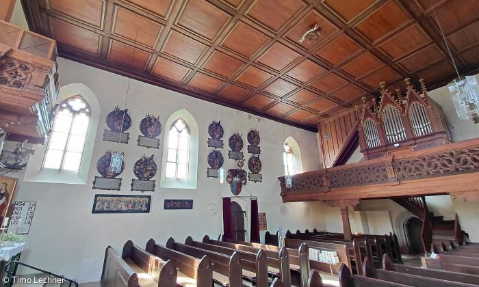 Die Rieterkirche besitzt zahlreiche Kunstwerke.