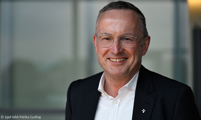 Porträt von Landesbischof Christian Kopp