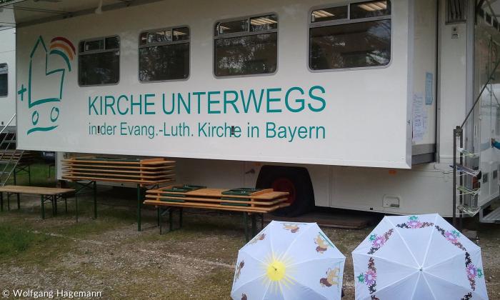 die ‚Autokirche‘ der ‚Kirche unterwegs‘ der bayerischen Landeskirche