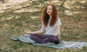Yoga Meditation Frau Natur