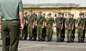 Soldaten bei einer Militärparade