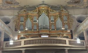 Eine Orgel