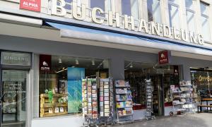 Eine Buchhandlung von außen