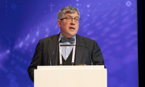Friedrich Kramer bei der 6. Tagung der 13. Synode der EKD am Montag (10.11.2025) in Dresden