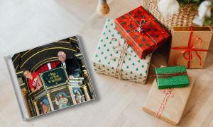 CD unter WEIHNACHTSBAUM