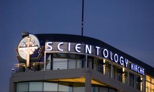Zentrale der Scientology Kirche Deutschland in Berlin von außen