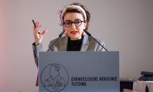 Foto von Eva Illouz beim Vortrag in Tutzing