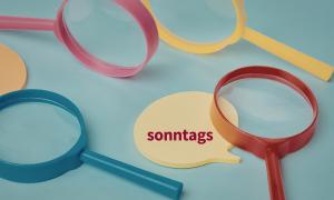Lupen auf einem Tisch